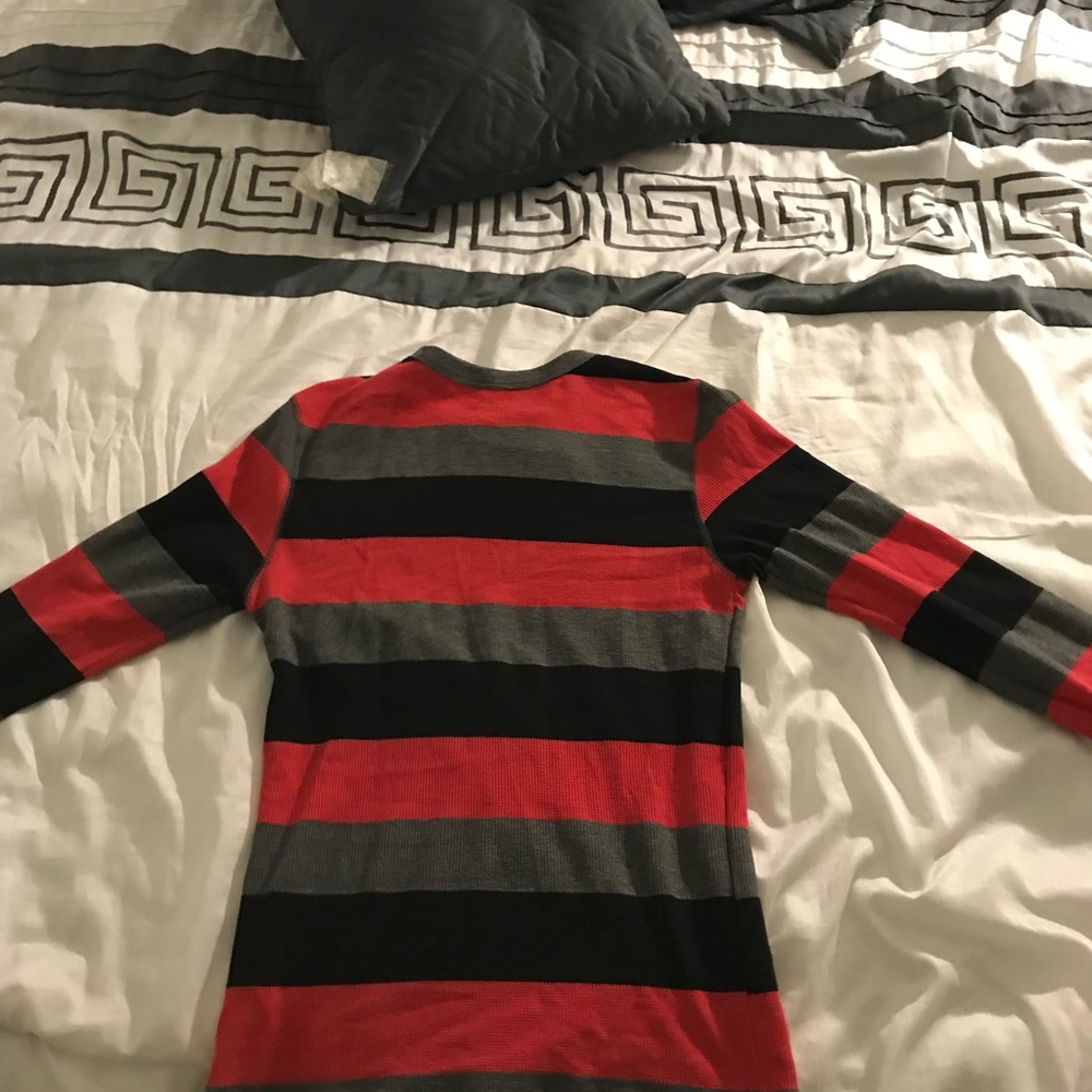 Red black and gray long sleeve thermal